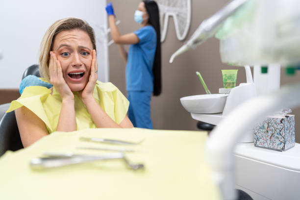 Best Emergency Dentist for Knocked-Out Tooth in Toledo, IL